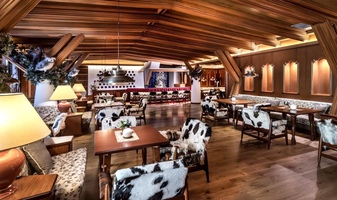 Alpen Hotel Corona Vigo di Fassa Ngoại thất bức ảnh