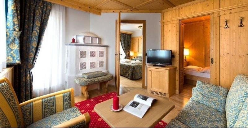 Alpen Hotel Corona Vigo di Fassa Ngoại thất bức ảnh