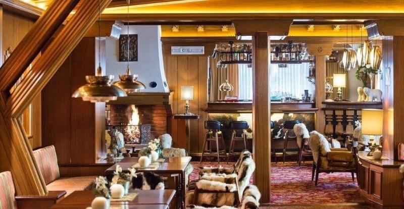 Alpen Hotel Corona Vigo di Fassa Ngoại thất bức ảnh